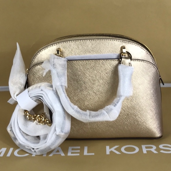 Michael Kors Emmy Pale Gold Small Dome Leather - Picture 4 of 7